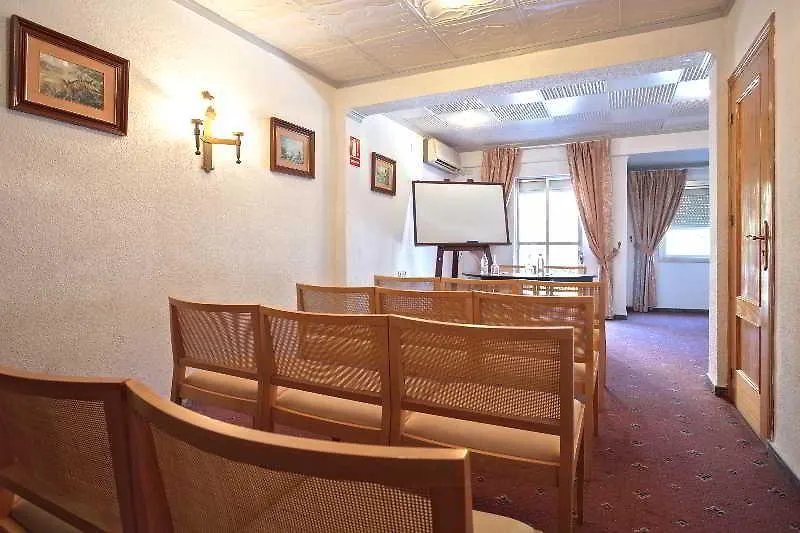 Hotel Embajador アルメリア