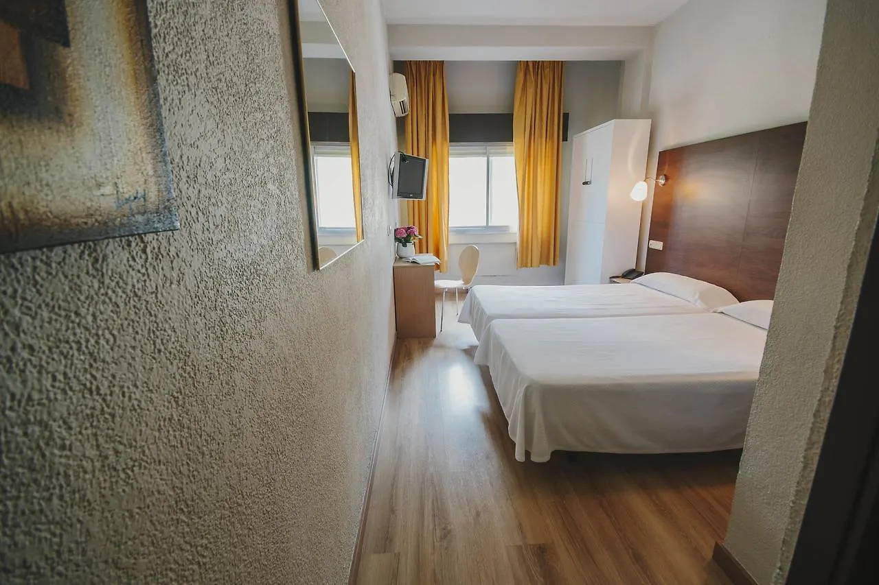 Hotel Embajador アルメリア