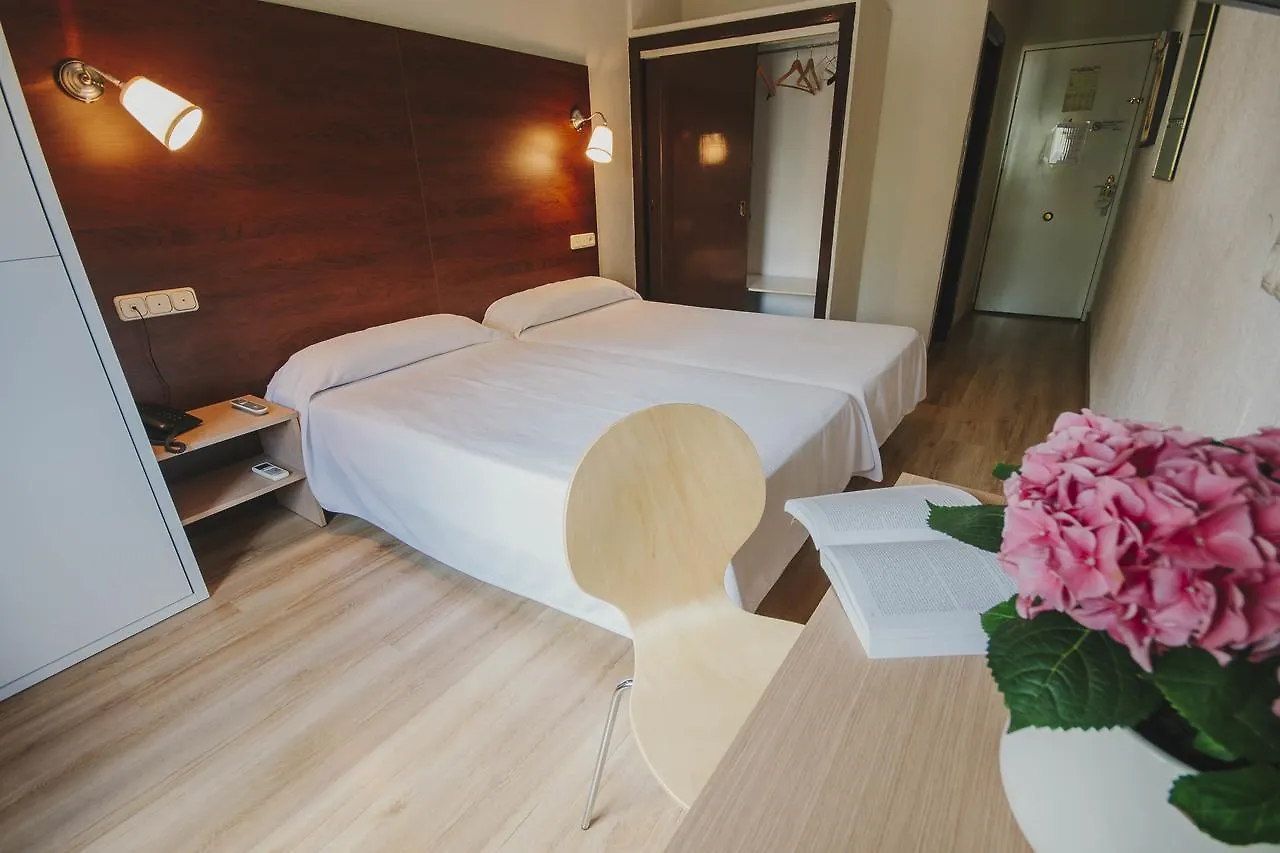 Hotel Embajador アルメリア