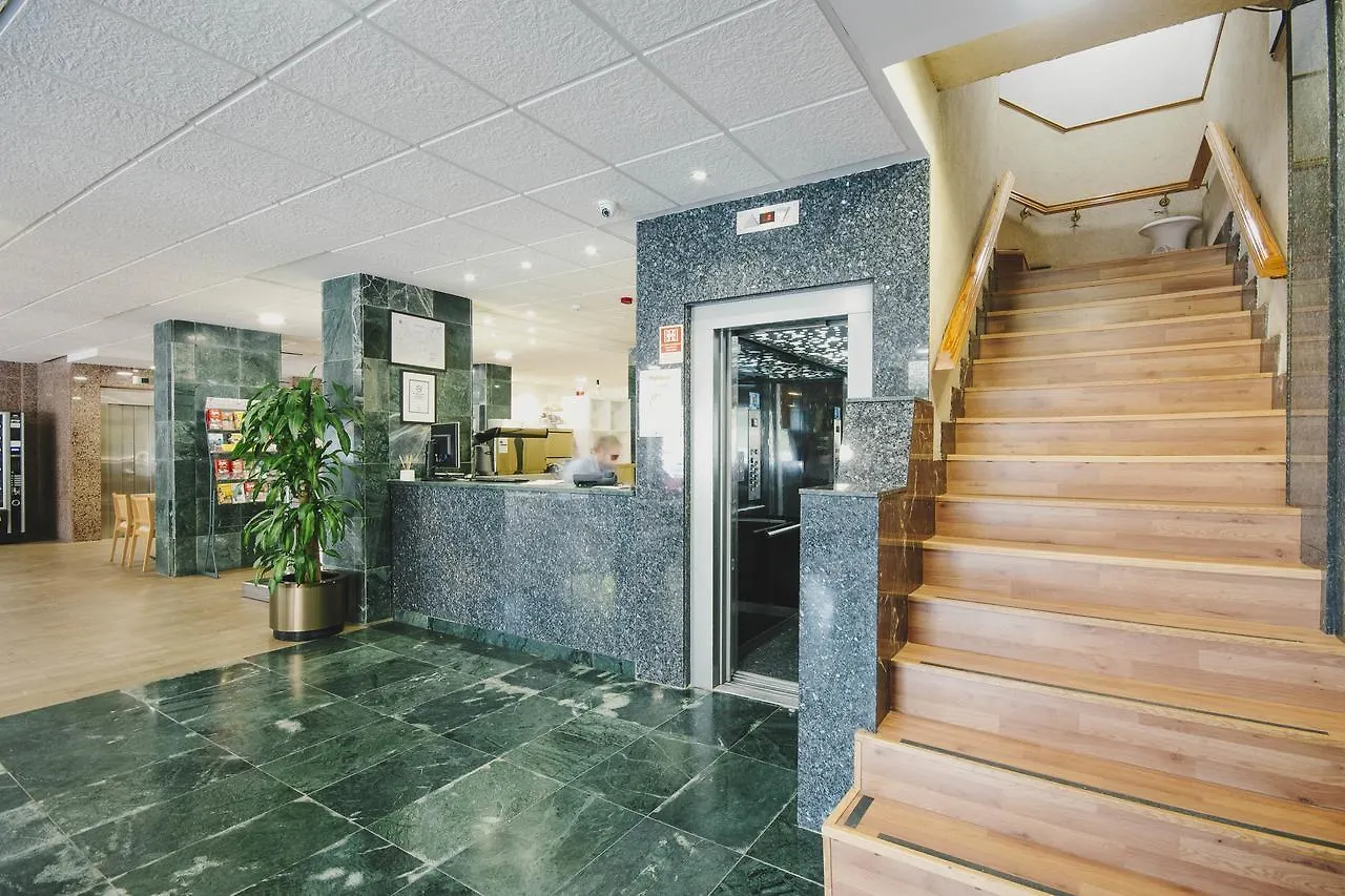 Hotel Embajador アルメリア