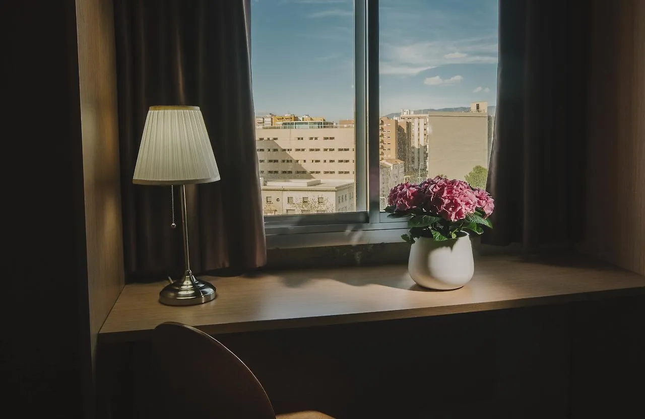 Hotel Embajador アルメリア