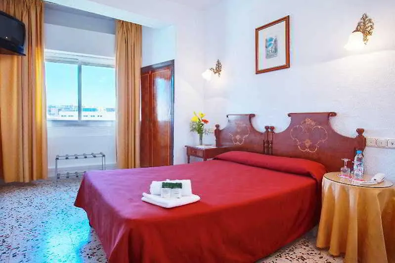 Hotel Embajador アルメリア